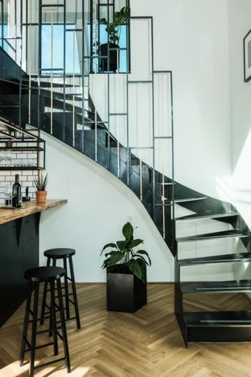 Blackriver Loft Mit Gratis Parkplatz Nahe Schoenbrunn Und U6 Apartmán Vídeň
