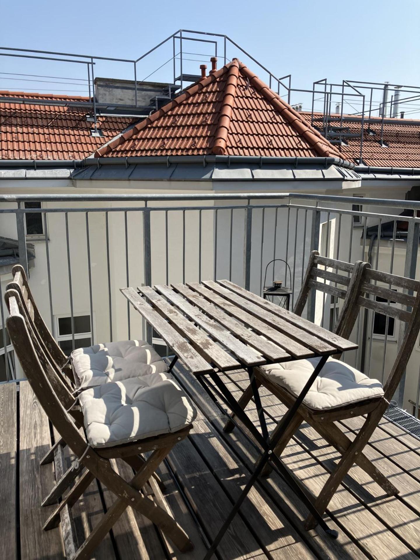 Blackriver Loft Mit Gratis Parkplatz Nahe Schoenbrunn Und U6 Vídeň